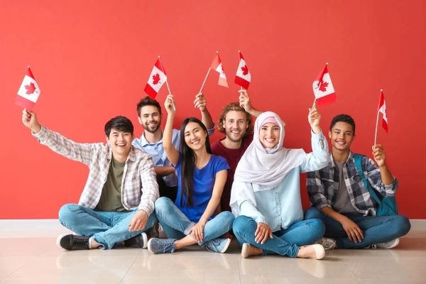 Canada là quốc gia đa văn hóa và dễ dàng nhập cư 