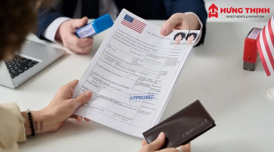 Hãy chuẩn bị thật chu đáo và đầy đủ để có được visa EB-2 trong thời gian nhanh nhất